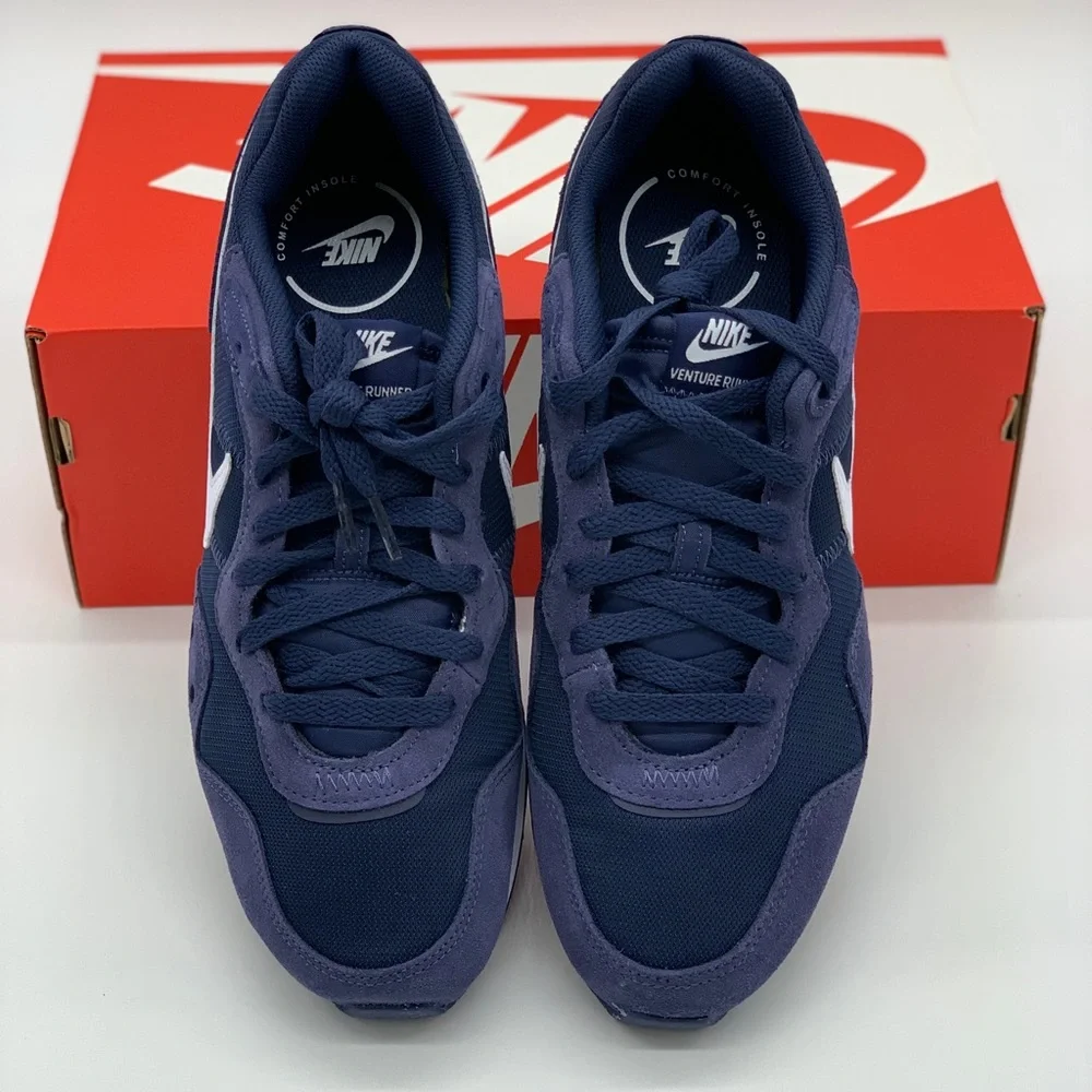 Nike Venture Runner - Picture 3 of 10